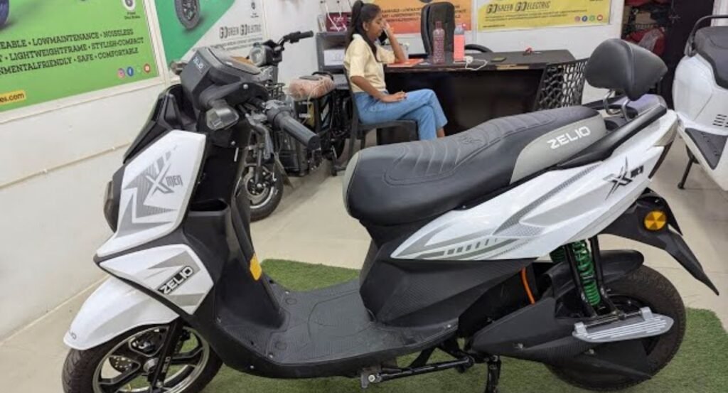 Zelio Electric Scooter